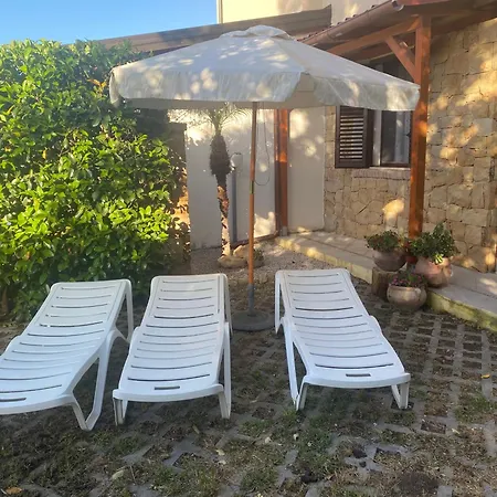 Casa Al Mare * Lascari